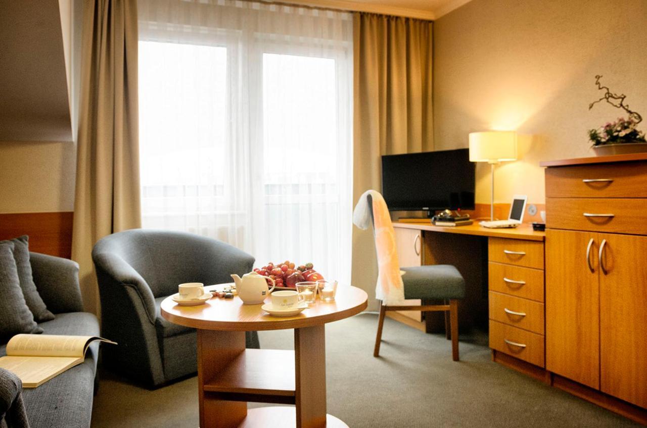 Hotel La Siesta & Medical Spa Jastrzębia Góra Εξωτερικό φωτογραφία